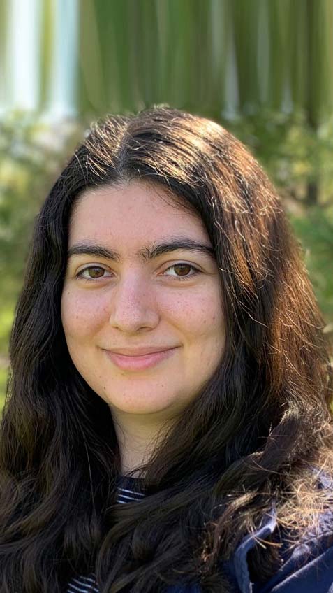 Paola Chaaya, Sales Specialist, Italy