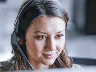 Contact Center Agent